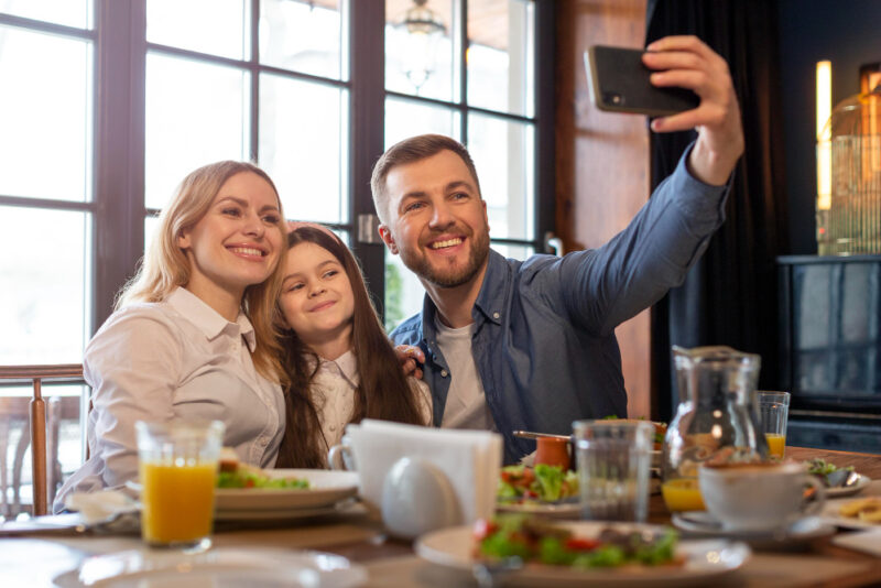 Ideias Para Atrair Mais Fam Lias Para O Seu Restaurante