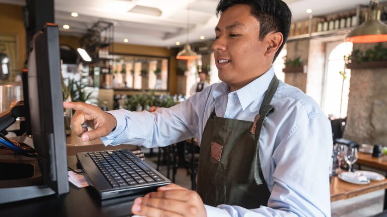 Fechamento de caixa: Como fazer? Checklist e dicas para restaurante