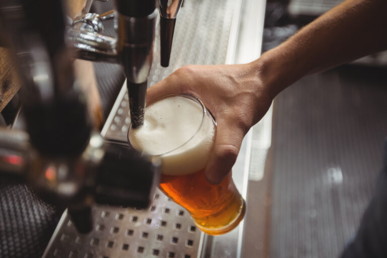 Melhor sistema para bar: Top 3 programa de vendas e gestão