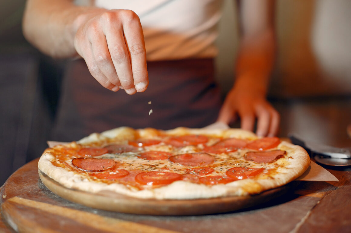 Como Montar Uma Pizzaria: Dicas E Guia Completo - Simpliza