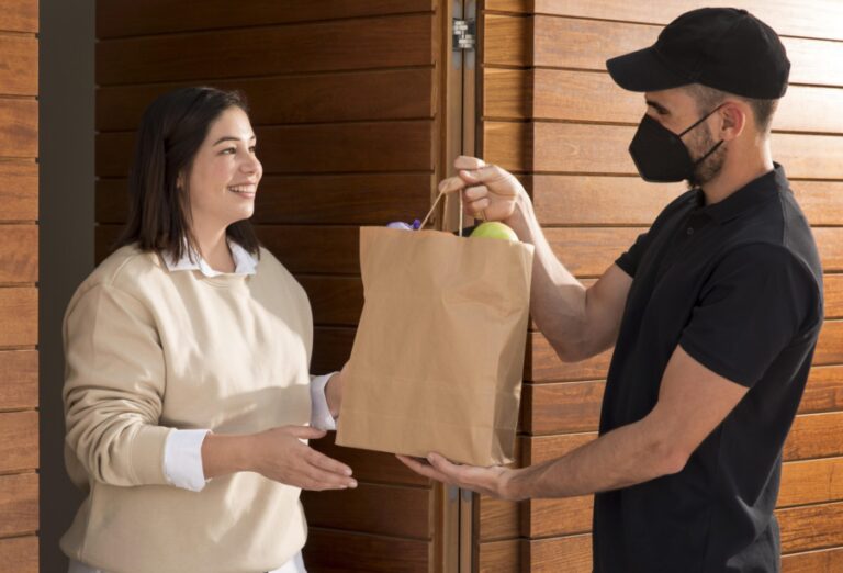 Experiência do consumidor no delivery: 7 dicas para satisfazer seu cliente