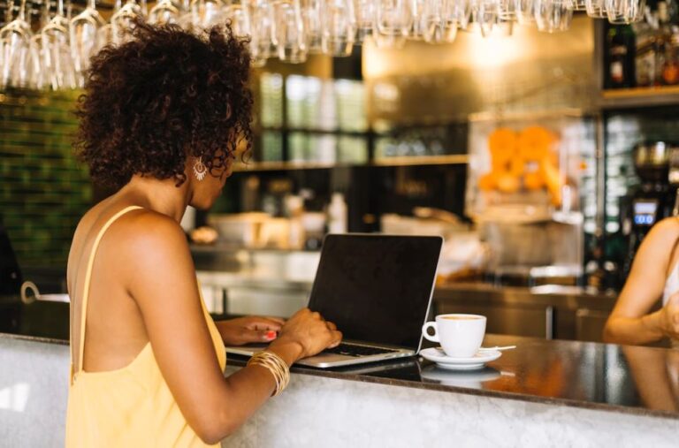 5 razões para contratar o sistema de caixa para cafeteria do Simpliza