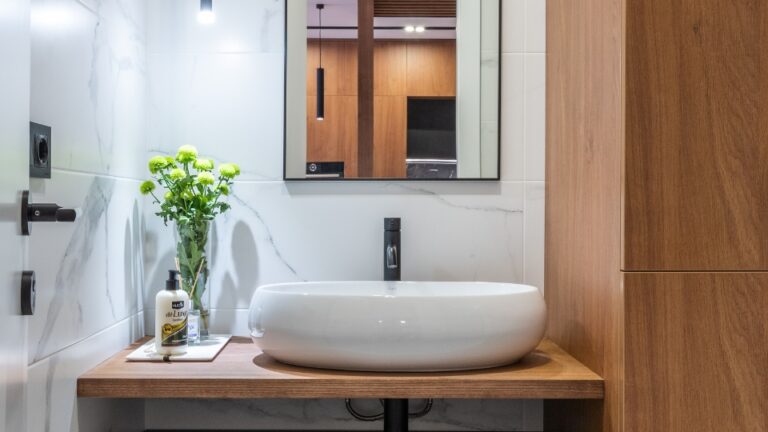 Como decorar banheiro de bares e restaurantes? –  Decoração de banheiro