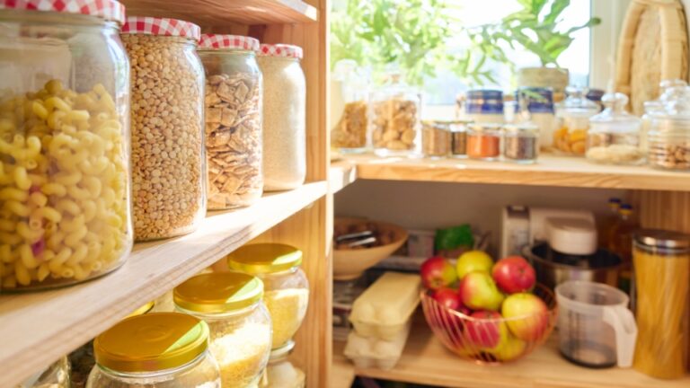 Como gerenciar estoque de restaurante: Guia e Dicas para reduzir o desperdício de alimentos