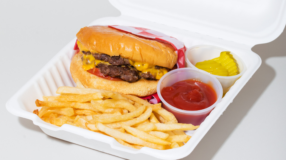 Os itens mais vendidos no iFood em 2023: hambúrguer