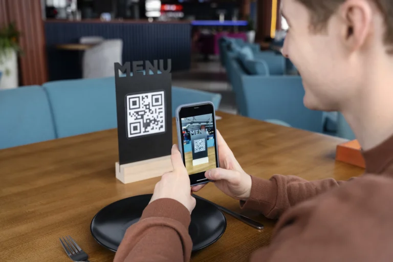7 vantagens de usar um cardápio digital QR code