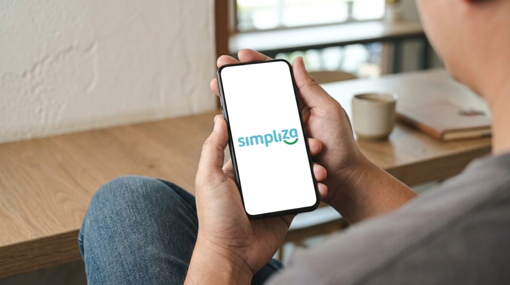 cliente abrindo simpliza no celular